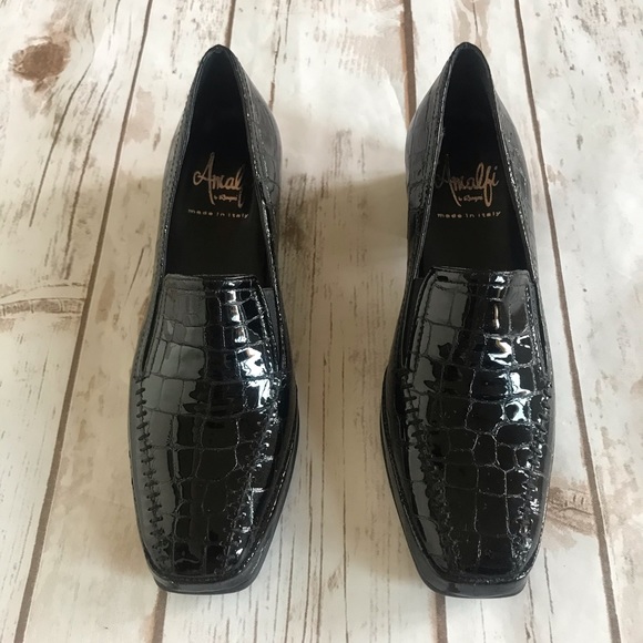 laceless dress boots